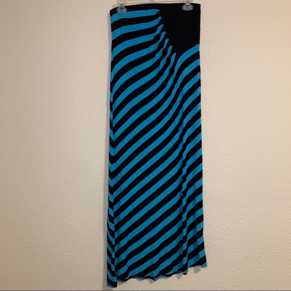 eci New York Diagonal Stripe Stretch Maxi Skirt